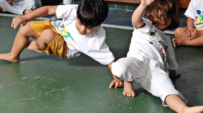 Proposta de Planejamento Anual das Aulas de Capoeira Mirim