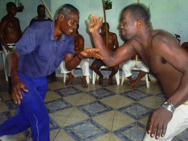 Vanderley Monteiro Silva, 33 anos, muito conhecido no meio da capoeiragem como Cabo 7
