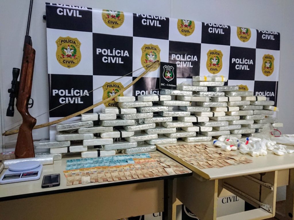 "Operação Berimbau" - Polícia Civil apreende mais de 65kg de cocaína pura em Nova Veneza Notícias - Atualidades Portal Capoeira