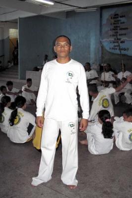 Portal Capoeira ASSOCIAÇÃO DE CAPOEIRA \"BERIMBAU BRASIL\" 