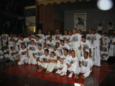 Portal Capoeira - Grupo Capoeira Brasil