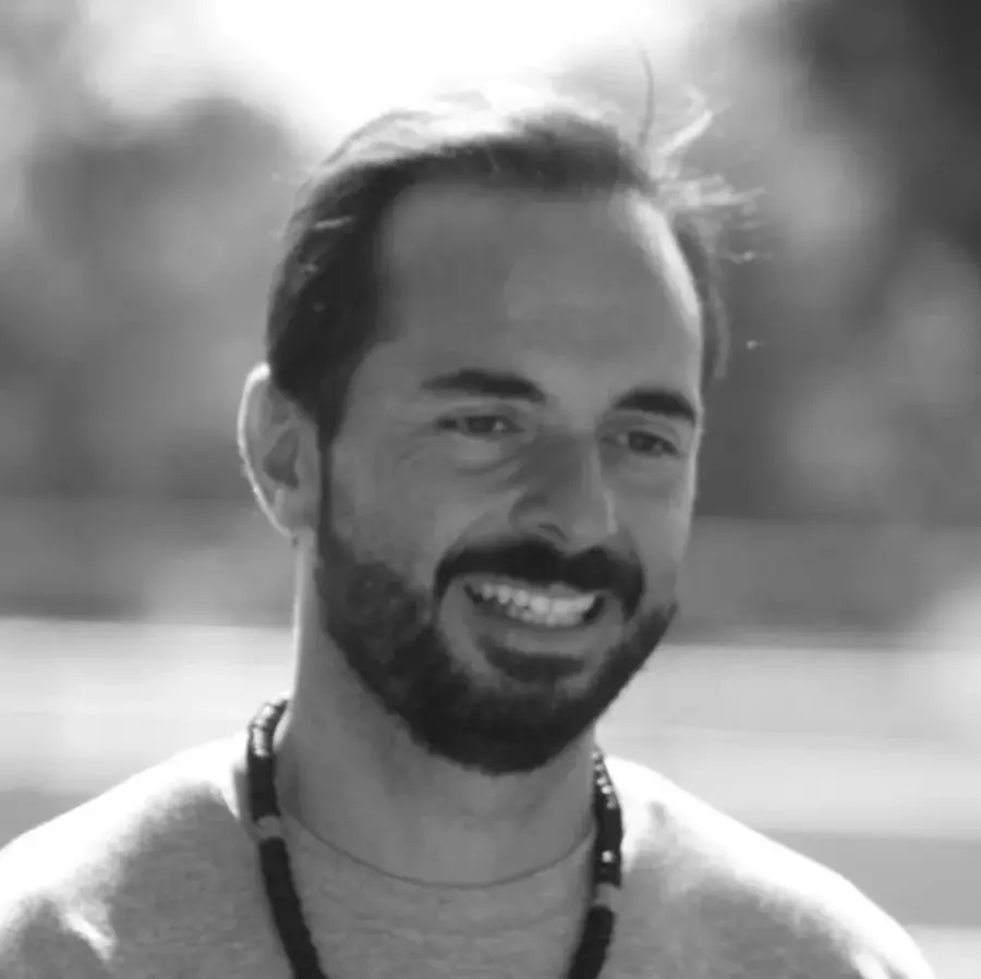 ELE GINGA QUE NEM BRASILEIRO!”: TRANSNACIONALIZAÇÃO CULTURAL E A NEGOCIAÇÃO DOS ESPAÇOS DE SUBJETIVIDADE NA ALEMANHA | Portal Capoeira ELE GINGA QUE NEM BRASILEIRO!”: TRANSNACIONALIZAÇÃO CULTURAL E A NEGOCIAÇÃO DOS ESPAÇOS DE SUBJETIVIDADE NA ALEMANHA
